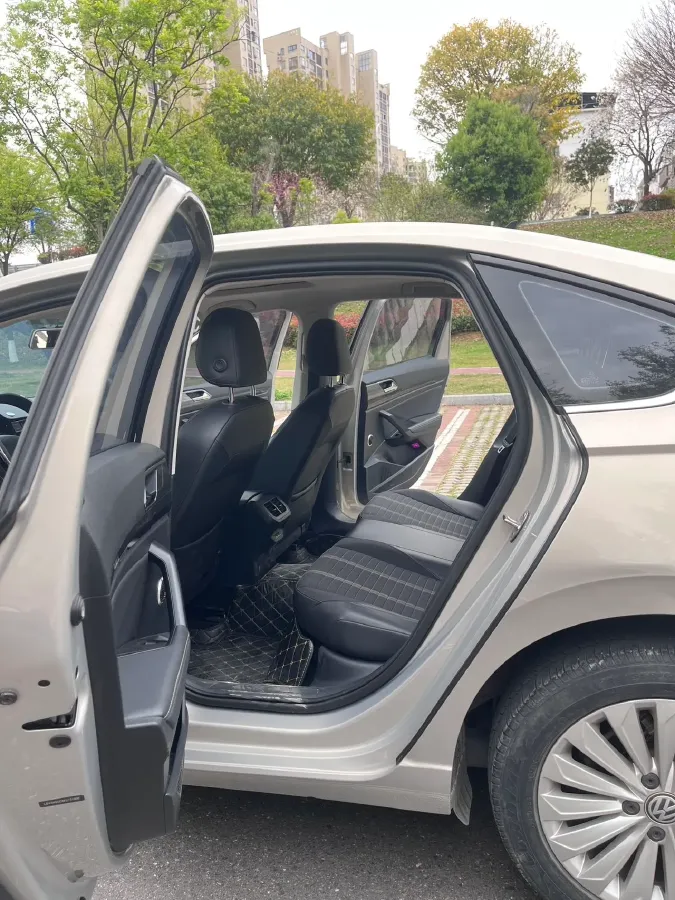 2019 Volkswagen Sagitar 1.2T 116HP L4 7DCT,autocango,china used car exporter,china ev exporter,chinese used car exporter,chinese used ev exporter