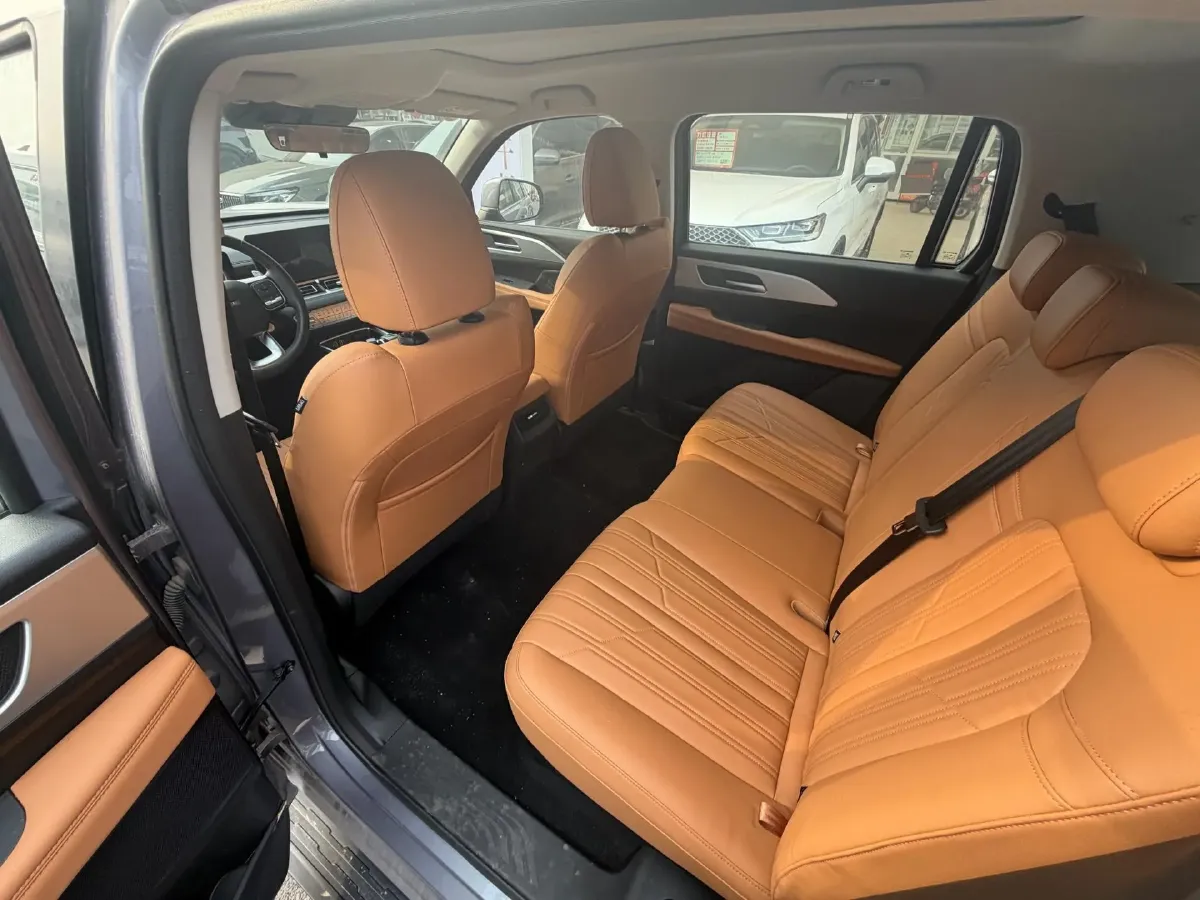 2023 Haval H5 2.0T 224HP L4 8AT,autocango,china used car exporter,china ev exporter,chinese used car exporter,chinese used ev exporter