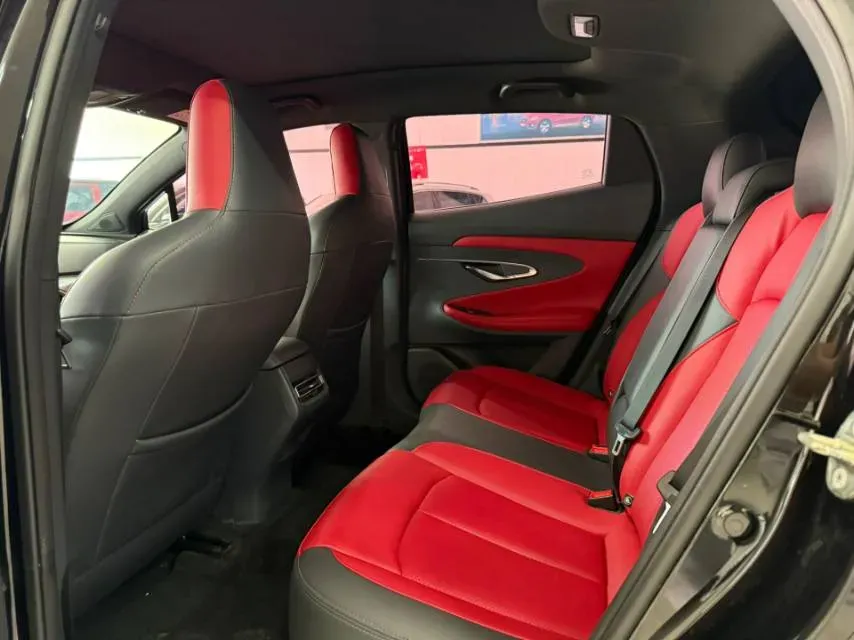 2020 ChangAn UNI-T 1.5T 180HP L4 7DCT,autocango,china used car exporter,china ev exporter,chinese used car exporter,chinese used ev exporter