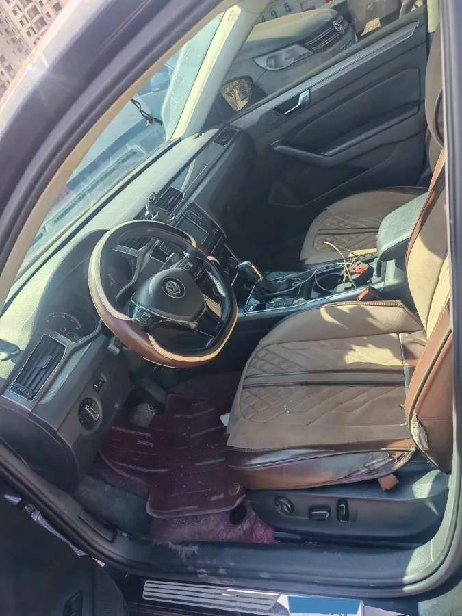 2017 Volkswagen Passat 1.8T 180HP L4 7DCT,autocango,china used car exporter,china ev exporter,chinese used car exporter,chinese used ev exporter