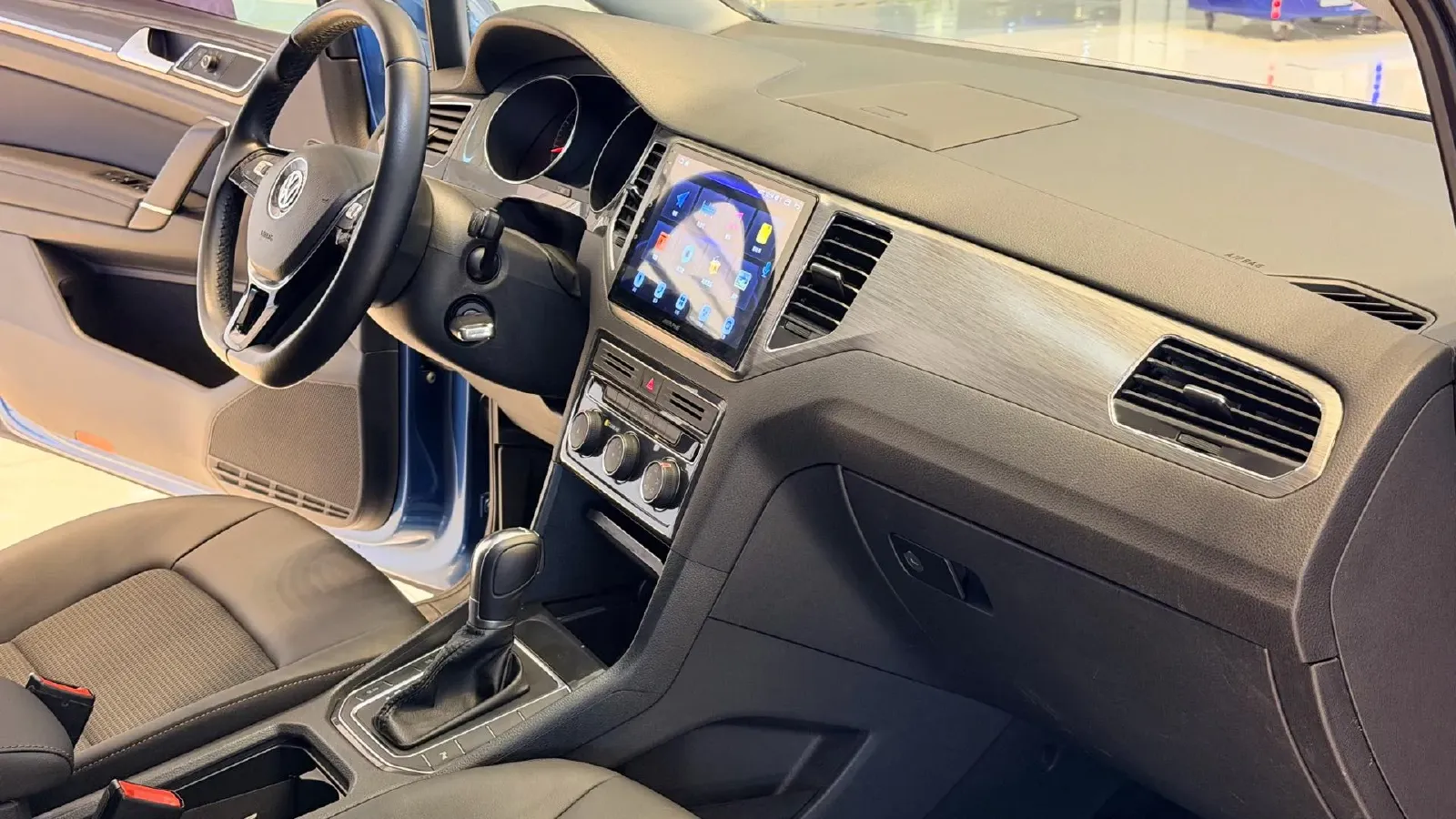 2018 Volkswagen Golf Sportsvan 1.4T 131HP L4 7DCT,autocango,china used car exporter,china ev exporter,chinese used car exporter,chinese used ev exporter