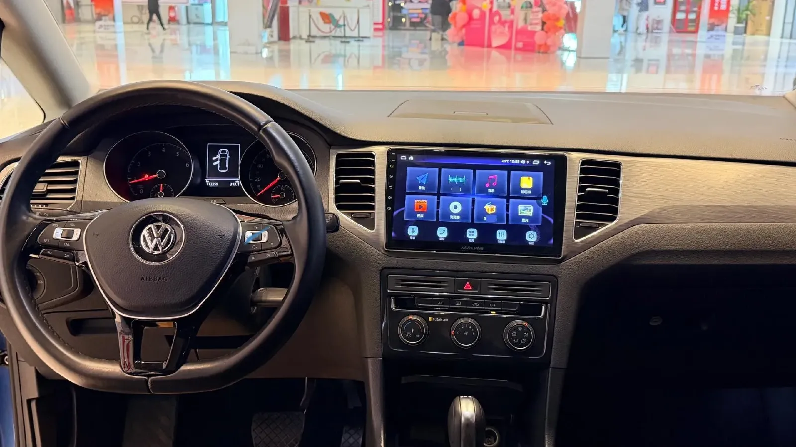 2018 Volkswagen Golf Sportsvan 1.4T 131HP L4 7DCT,autocango,china used car exporter,china ev exporter,chinese used car exporter,chinese used ev exporter