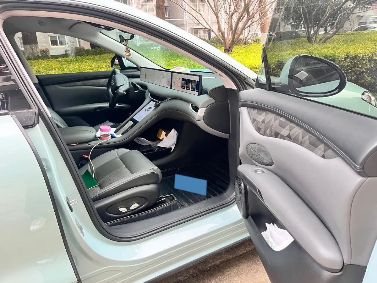 2023 IM LS6 BEV 100KWH,autocango,china used car exporter,china ev exporter,chinese used car exporter,chinese used ev exporter