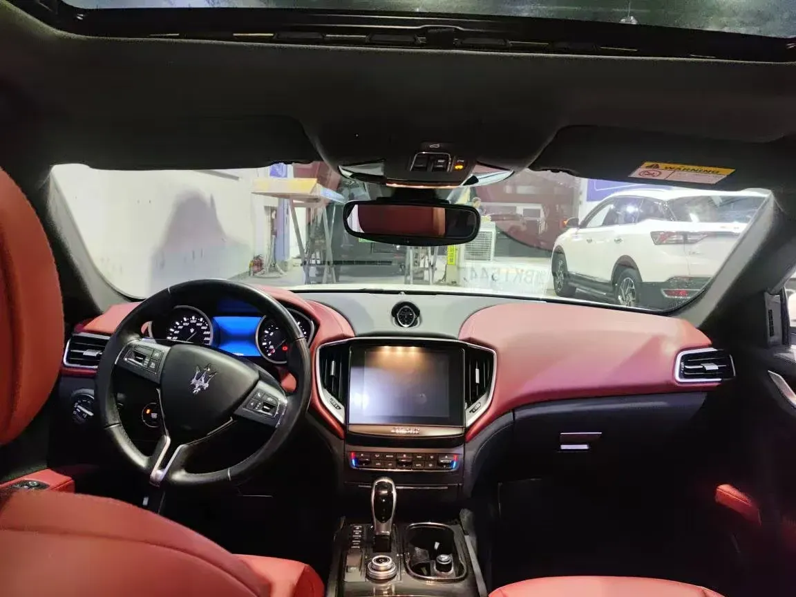 2018 Maserati Ghibli 3.0T 350HP V6 8AT,autocango,china used car exporter,china ev exporter,chinese used car exporter,chinese used ev exporter