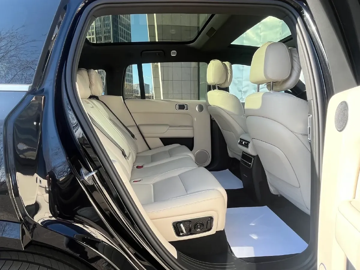 2023 Hyundai Palisade 3.5L 272HP V6 8AT,autocango,china used car exporter,china ev exporter,chinese used car exporter,chinese used ev exporter