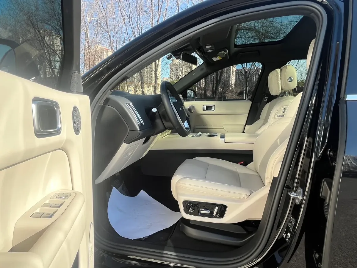 2023 Hyundai Palisade 3.5L 272HP V6 8AT,autocango,china used car exporter,china ev exporter,chinese used car exporter,chinese used ev exporter