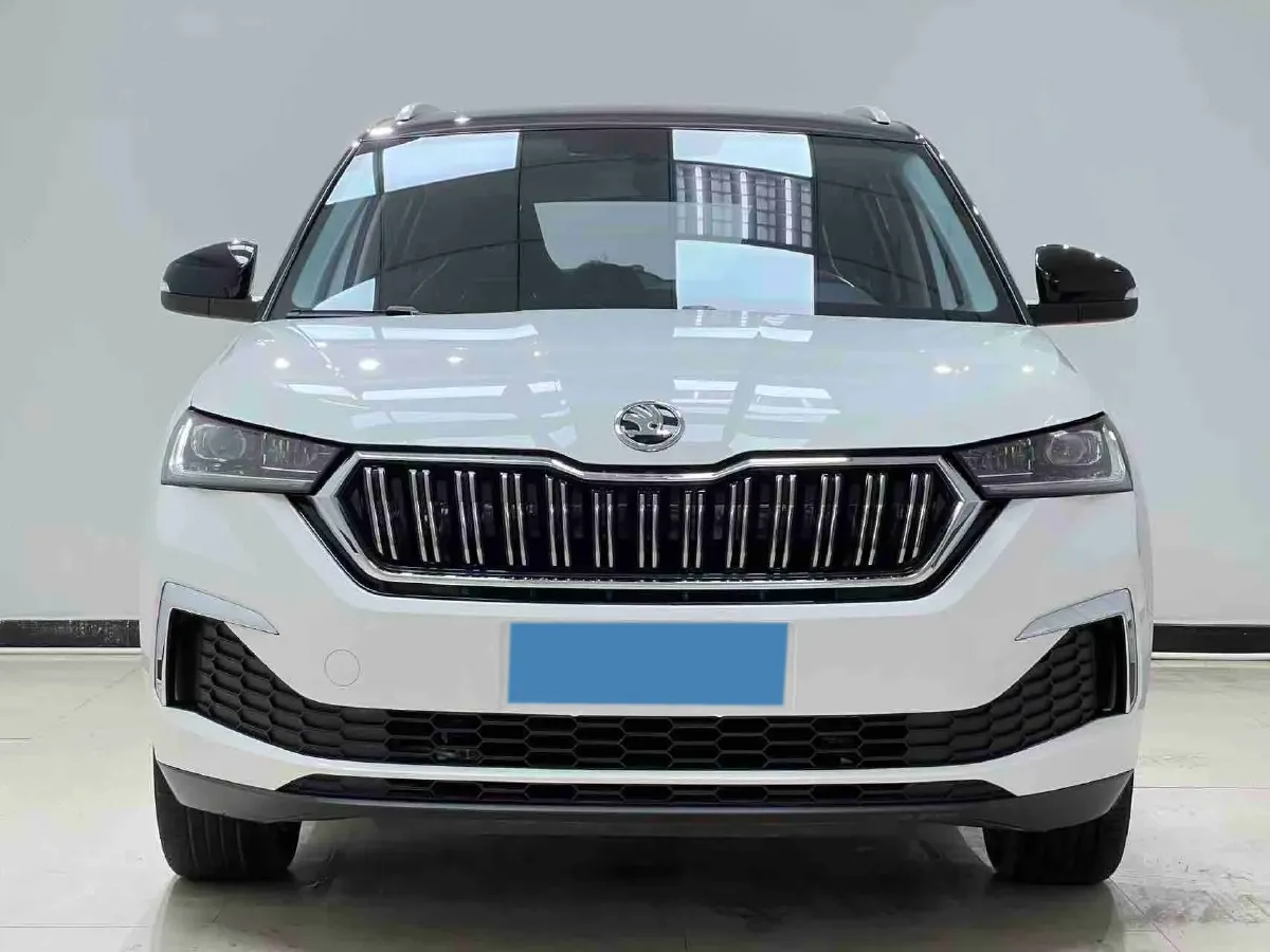 2021 Skoda Kamiq 1.2T 116HP L4 7DCT,autocango,china used car exporter,china ev exporter,chinese used car exporter,chinese used ev exporter
