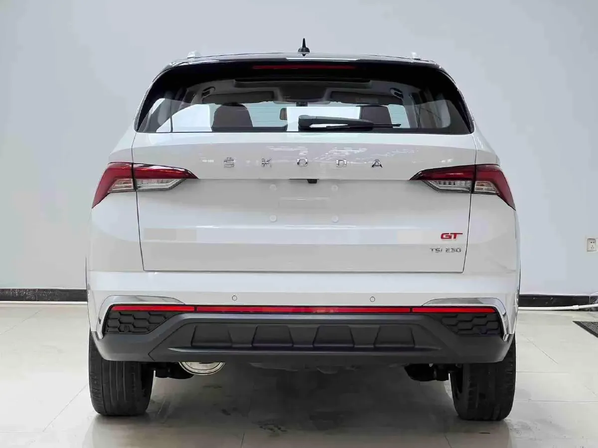 2021 Skoda Kamiq 1.2T 116HP L4 7DCT,autocango,china used car exporter,china ev exporter,chinese used car exporter,chinese used ev exporter