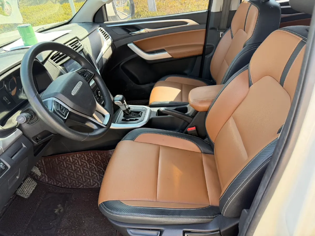 2021 MAXUS T70 2.0T 163HP L4 6AT,autocango,china used car exporter,china ev exporter,chinese used car exporter,chinese used ev exporter