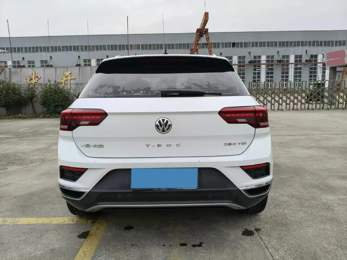 2019 Volkswagen T-Roc 1.4T 131HP L4 7DCT,autocango,china used car exporter,china ev exporter,chinese used car exporter,chinese used ev exporter