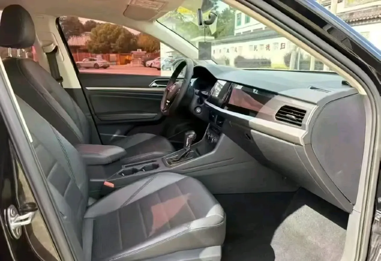 2019 Volkswagen Lavida 1.2T 116HP L4 7DCT,autocango,china used car exporter,china ev exporter,chinese used car exporter,chinese used ev exporter