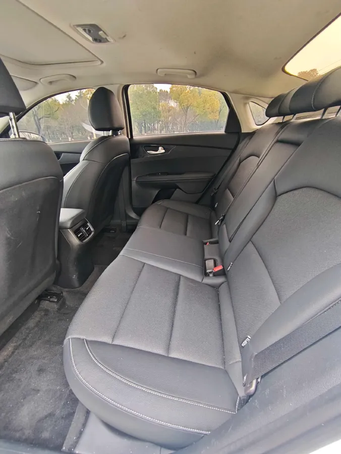 2021 Kia K3 1.5L 115HP L4 CVT,autocango,china used car exporter,china ev exporter,chinese used car exporter,chinese used ev exporter