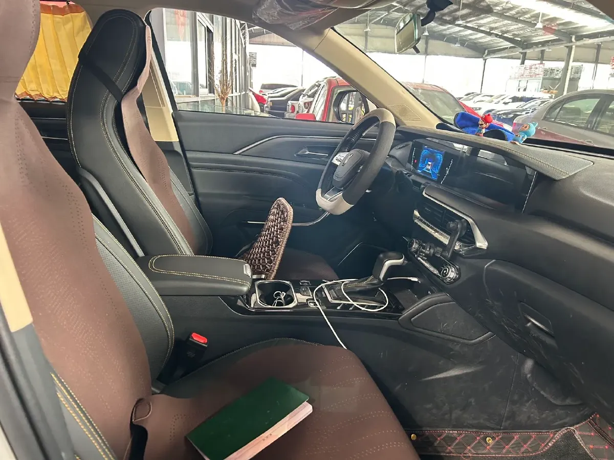 2019 Bestune T77 1.2T 143HP L4 7DCT,autocango,china used car exporter,china ev exporter,chinese used car exporter,chinese used ev exporter