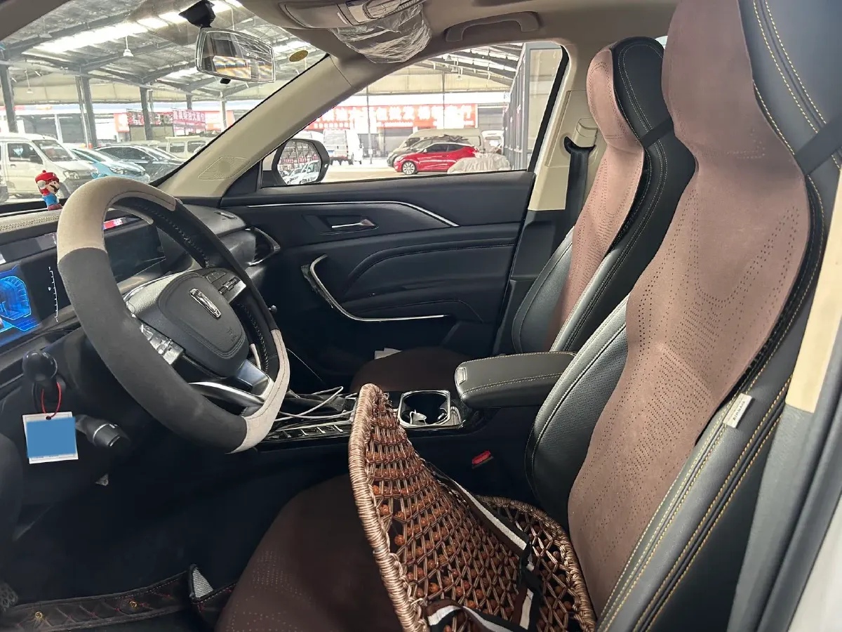 2019 Bestune T77 1.2T 143HP L4 7DCT,autocango,china used car exporter,china ev exporter,chinese used car exporter,chinese used ev exporter