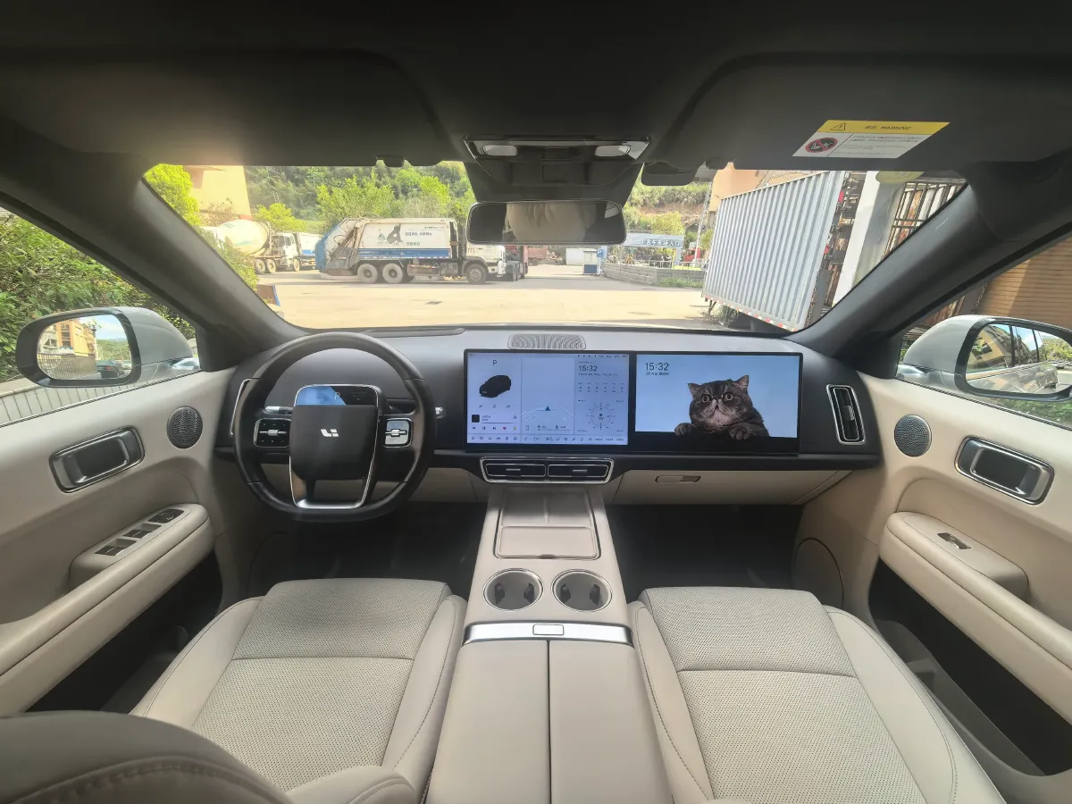 2024 Li L6 Range Extended 154HP L4 REEV 36.8KWH,autocango,china used car exporter,china ev exporter,chinese used car exporter,chinese used ev exporter