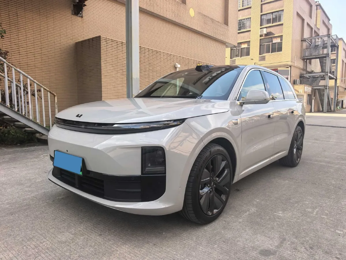 2024 Li L6 Range Extended 154HP L4 REEV 36.8KWH,autocango,china used car exporter,china ev exporter,chinese used car exporter,chinese used ev exporter
