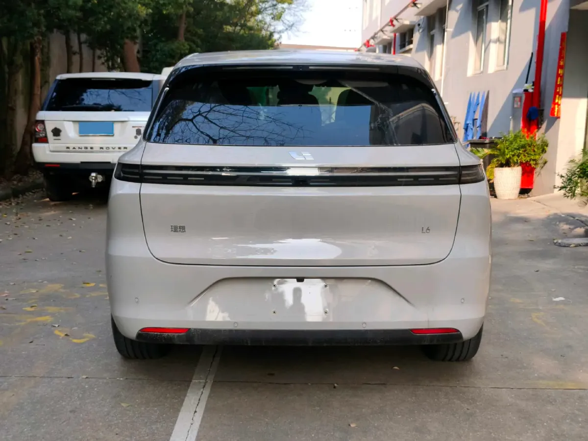2024 Li L6 Range Extended 154HP L4 REEV 36.8KWH,autocango,china used car exporter,china ev exporter,chinese used car exporter,chinese used ev exporter