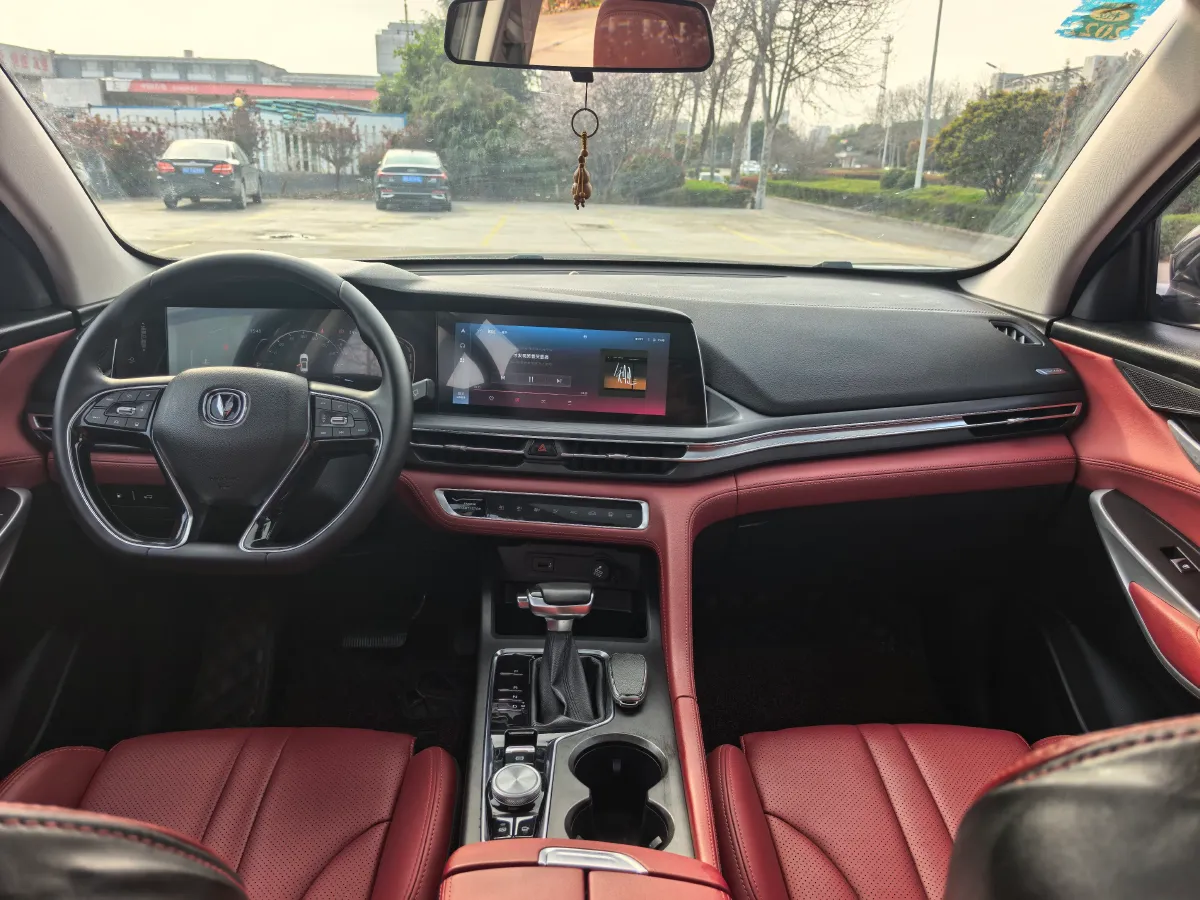 2020 ChangAn CS75 Plus 1.5T 178HP L4 6AT,autocango,china used car exporter,china ev exporter,chinese used car exporter,chinese used ev exporter