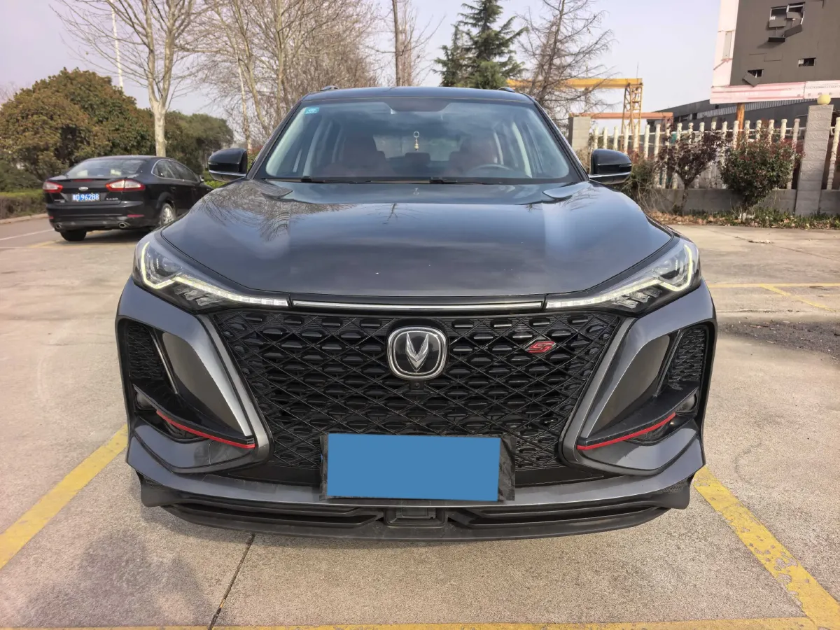 2020 ChangAn CS75 Plus 1.5T 178HP L4 6AT,autocango,china used car exporter,china ev exporter,chinese used car exporter,chinese used ev exporter