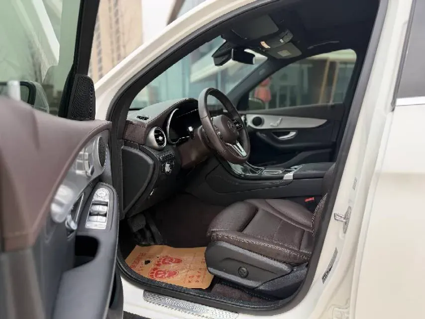 2020 Mercedes-Benz GLC Class 2.0T 197HP L4 9AT,autocango,china used car exporter,china ev exporter,chinese used car exporter,chinese used ev exporter