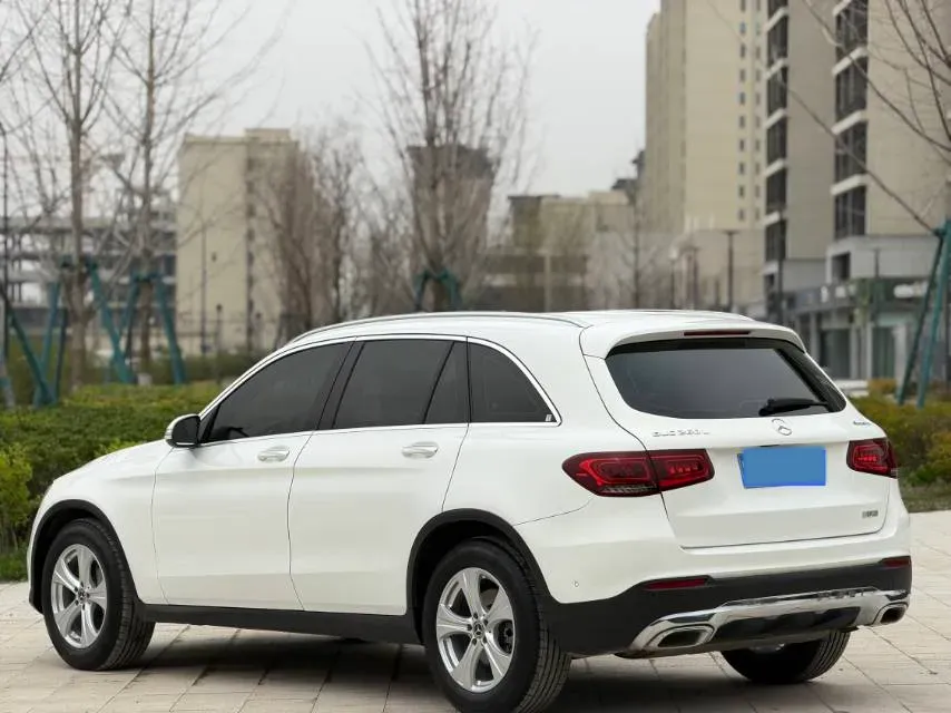 2020 Mercedes-Benz GLC Class 2.0T 197HP L4 9AT,autocango,china used car exporter,china ev exporter,chinese used car exporter,chinese used ev exporter