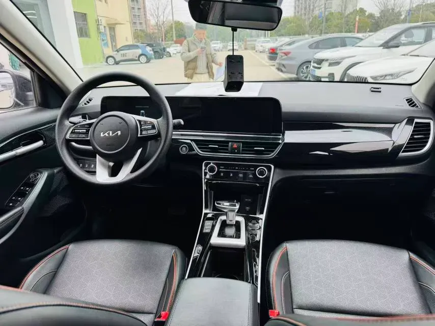 2023 Kia Seltos 1.5L 115HP L4 CVT,autocango,china used car exporter,china ev exporter,chinese used car exporter,chinese used ev exporter