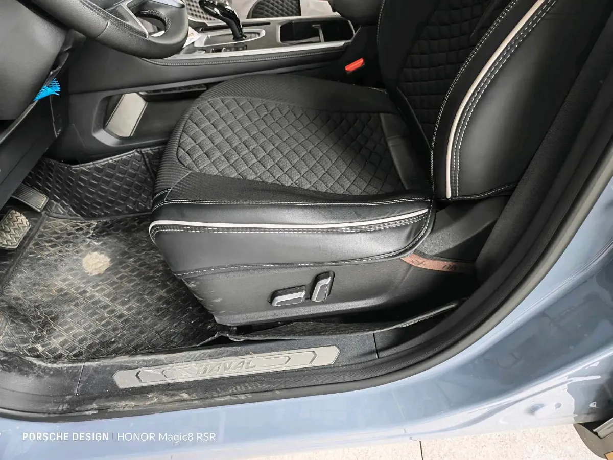 2021 Haval H6 1.5T 169HP L4 7DCT,autocango,china used car exporter,china ev exporter,chinese used car exporter,chinese used ev exporter