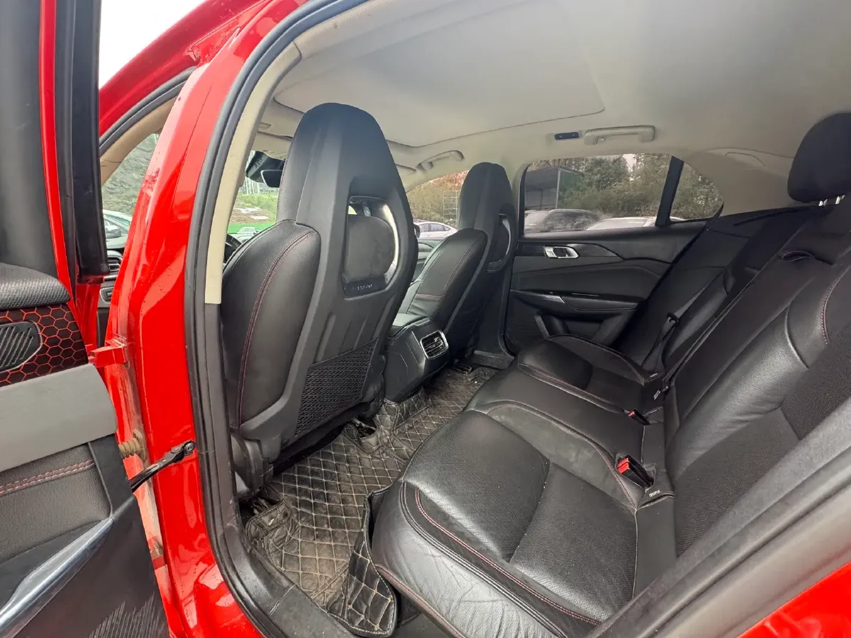 2018 Toyota C-HR 2.0L 171HP L4 CVT,autocango,china used car exporter,china ev exporter,chinese used car exporter,chinese used ev exporter