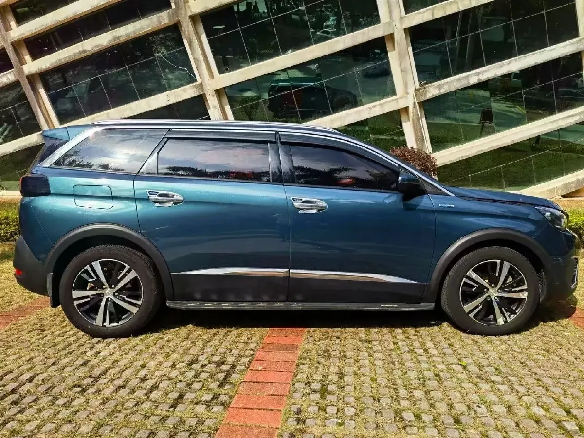2019 Peugeot 5008 1.6T 167HP L4 6AT,autocango,china used car exporter,china ev exporter,chinese used car exporter,chinese used ev exporter