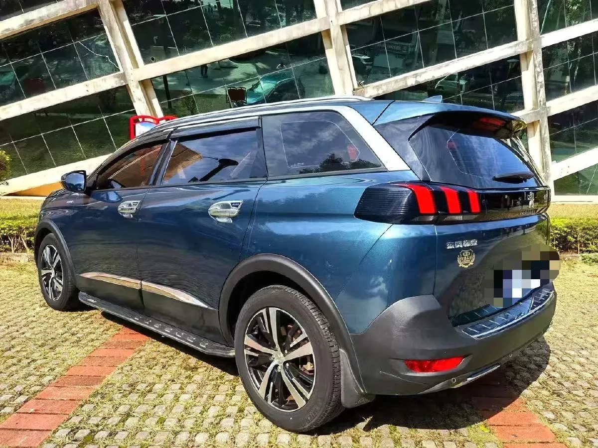 2019 Peugeot 5008 1.6T 167HP L4 6AT,autocango,china used car exporter,china ev exporter,chinese used car exporter,chinese used ev exporter