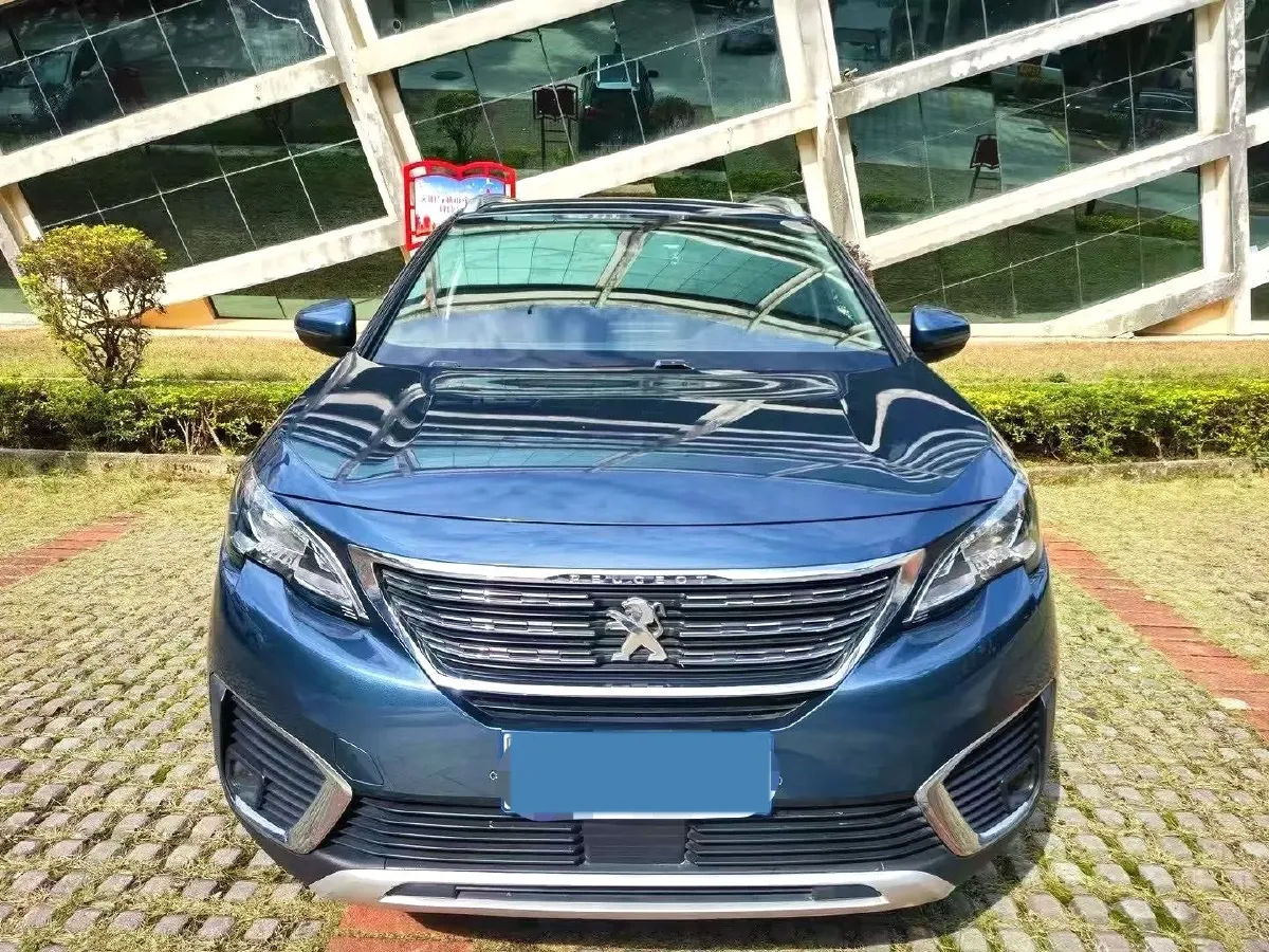 2019 Peugeot 5008 1.6T 167HP L4 6AT,autocango,china used car exporter,china ev exporter,chinese used car exporter,chinese used ev exporter