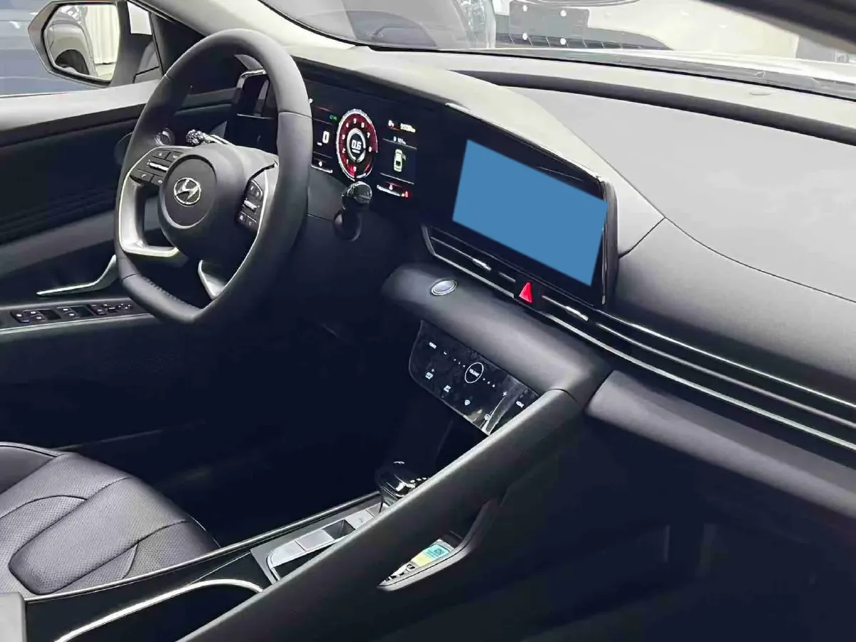 2022 Hyundai Elantra 1.5L 115HP L4 CVT,autocango,china used car exporter,china ev exporter,chinese used car exporter,chinese used ev exporter