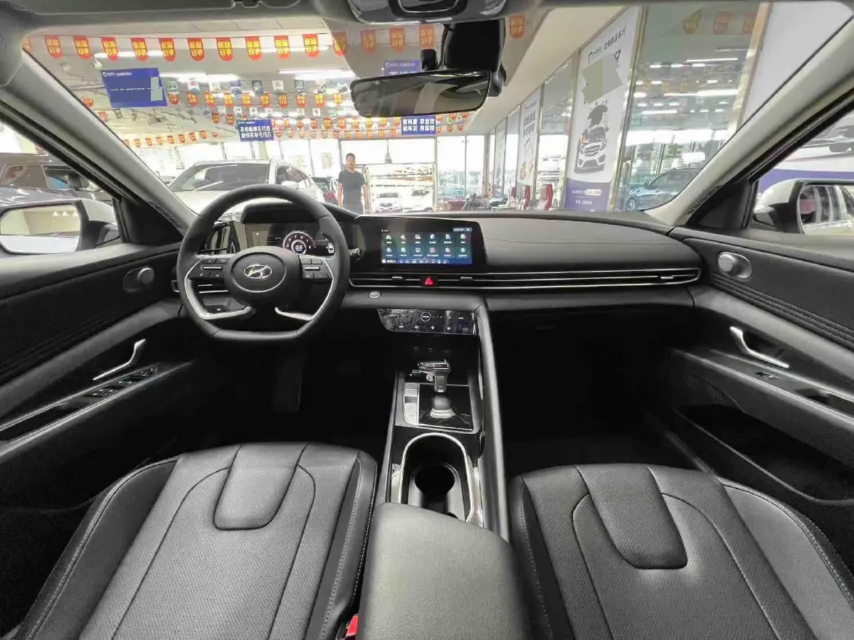 2022 Hyundai Elantra 1.5L 115HP L4 CVT,autocango,china used car exporter,china ev exporter,chinese used car exporter,chinese used ev exporter