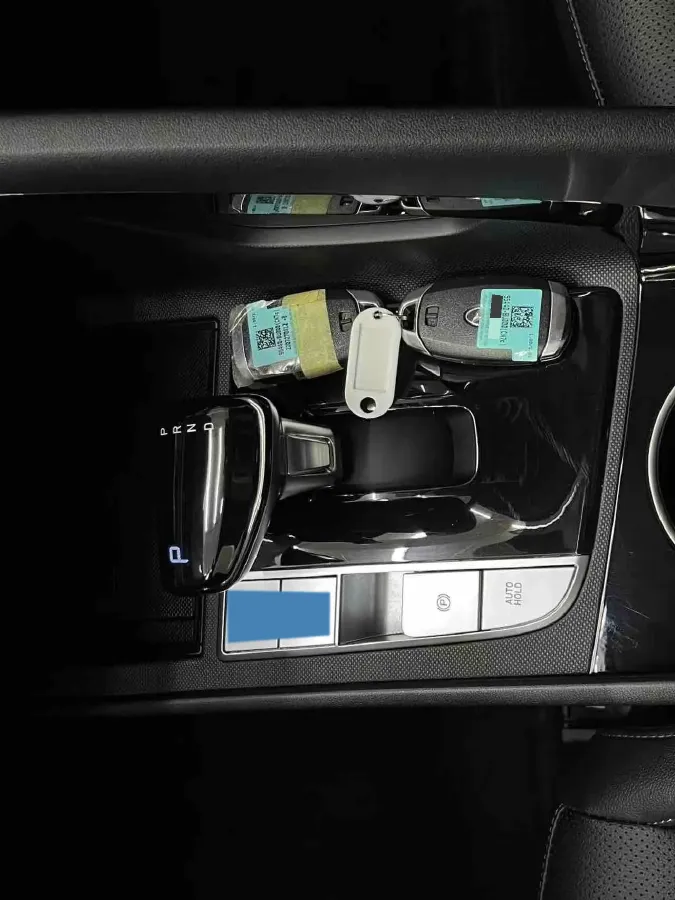 2022 Hyundai Elantra 1.5L 115HP L4 CVT,autocango,china used car exporter,china ev exporter,chinese used car exporter,chinese used ev exporter