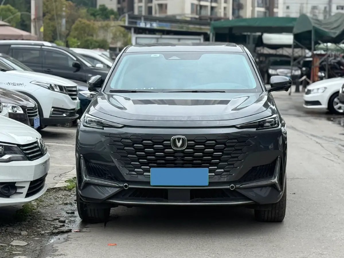 2022 Chevrolet Menlo BEV 61.1KWH,autocango,china used car exporter,china ev exporter,chinese used car exporter,chinese used ev exporter