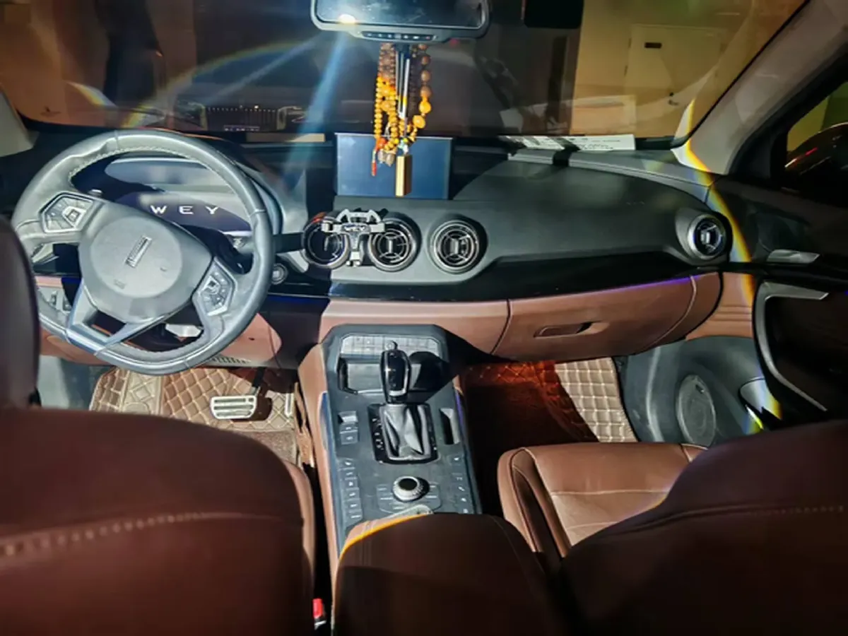 2017 WEY VV7 2.0T 234HP L4 7DCT,autocango,china used car exporter,china ev exporter,chinese used car exporter,chinese used ev exporter