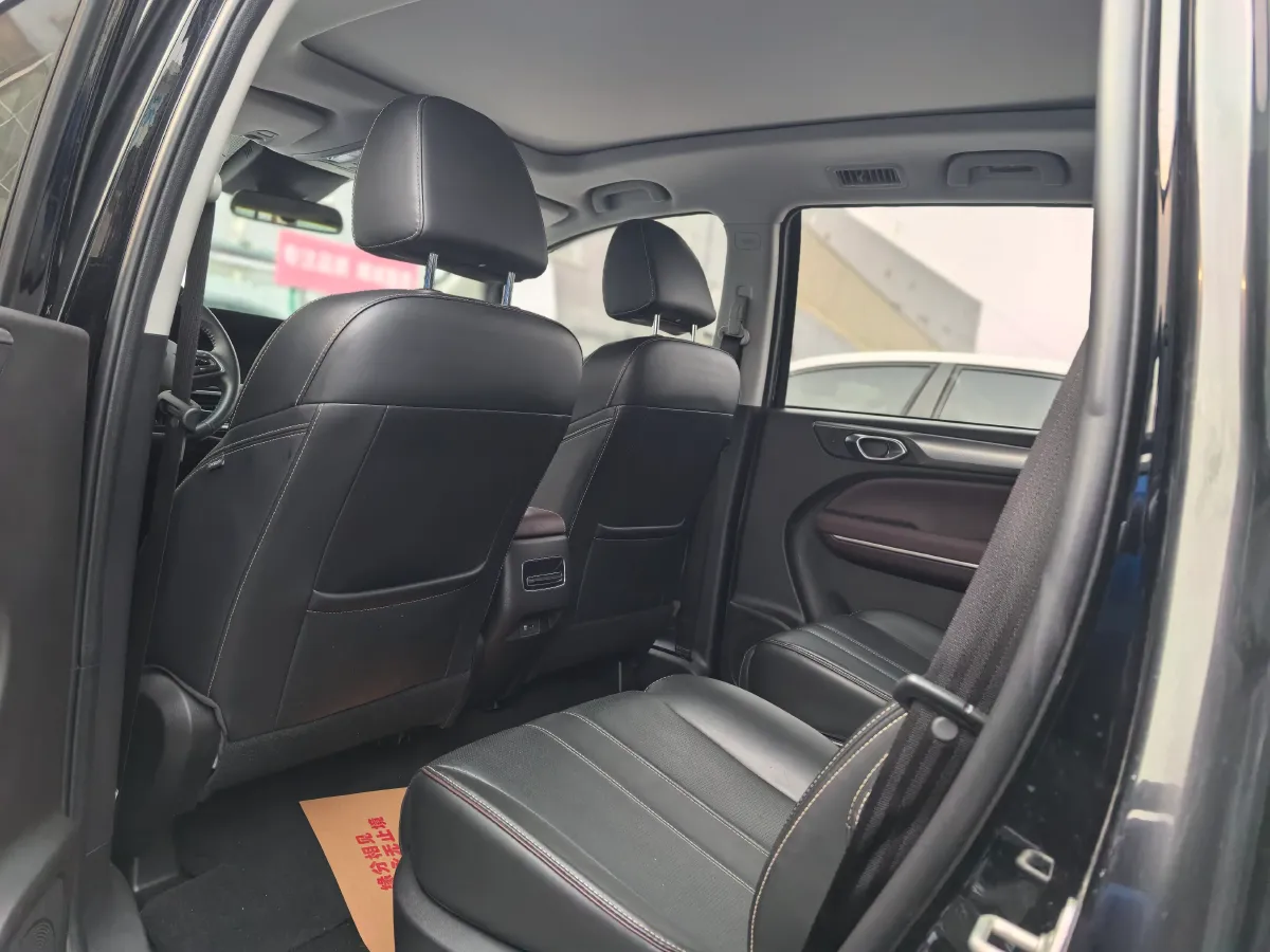 2023 GAC Trumpchi M6 1.5T 177HP L4 7DCT,autocango,china used car exporter,china ev exporter,chinese used car exporter,chinese used ev exporter