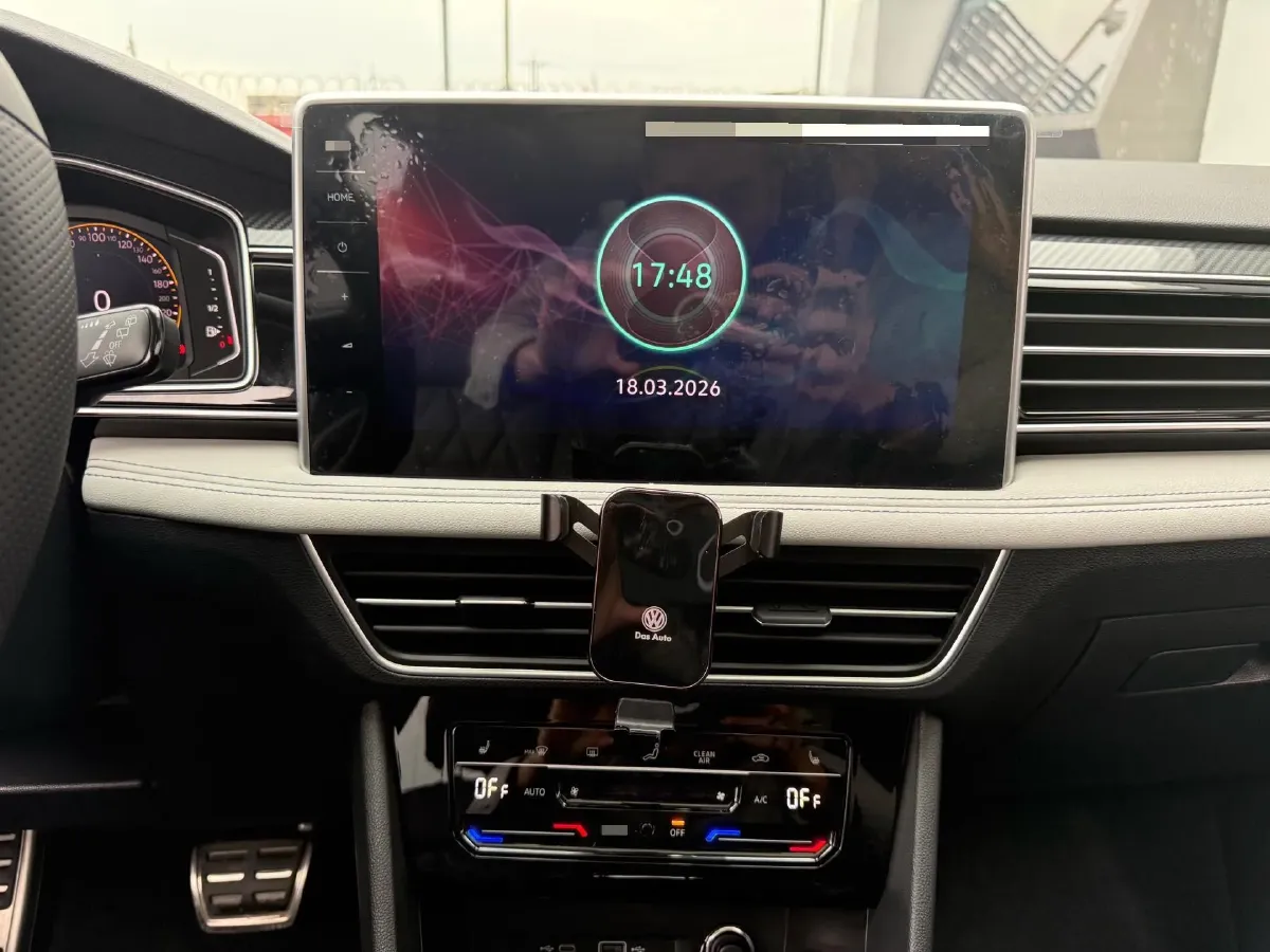 2023 Volkswagen Tiguan L 2.0T 220HP L4 7DCT,autocango,china used car exporter,china ev exporter,chinese used car exporter,chinese used ev exporter