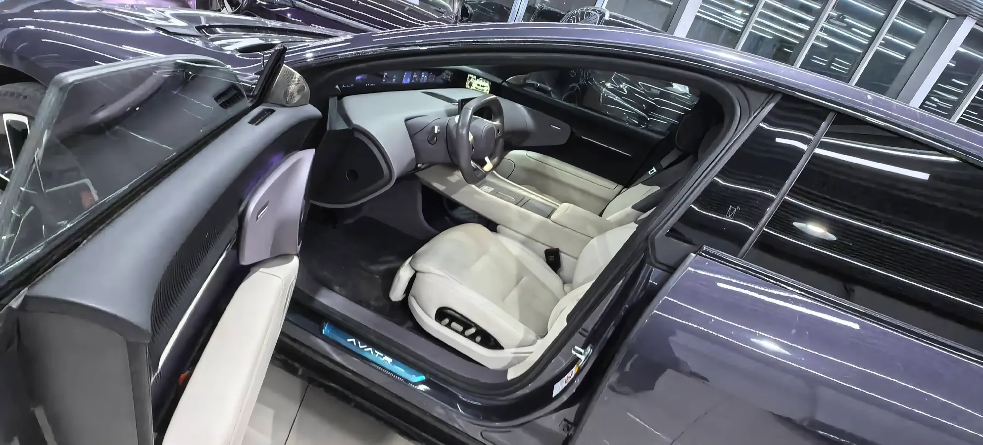 2023 Avatr 12 BEV 94.5KWH,autocango,china used car exporter,china ev exporter,chinese used car exporter,chinese used ev exporter