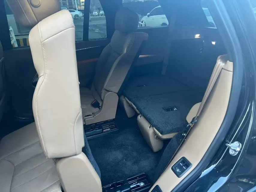 2024 Land Rover Range Rover 3.0T 400HP L6 8AT,autocango,china used car exporter,china ev exporter,chinese used car exporter,chinese used ev exporter