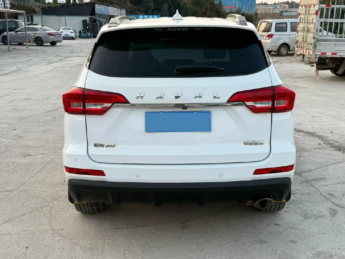 2017 Haval M6 1.5T 150HP L4 6AT,autocango,china used car exporter,china ev exporter,chinese used car exporter,chinese used ev exporter
