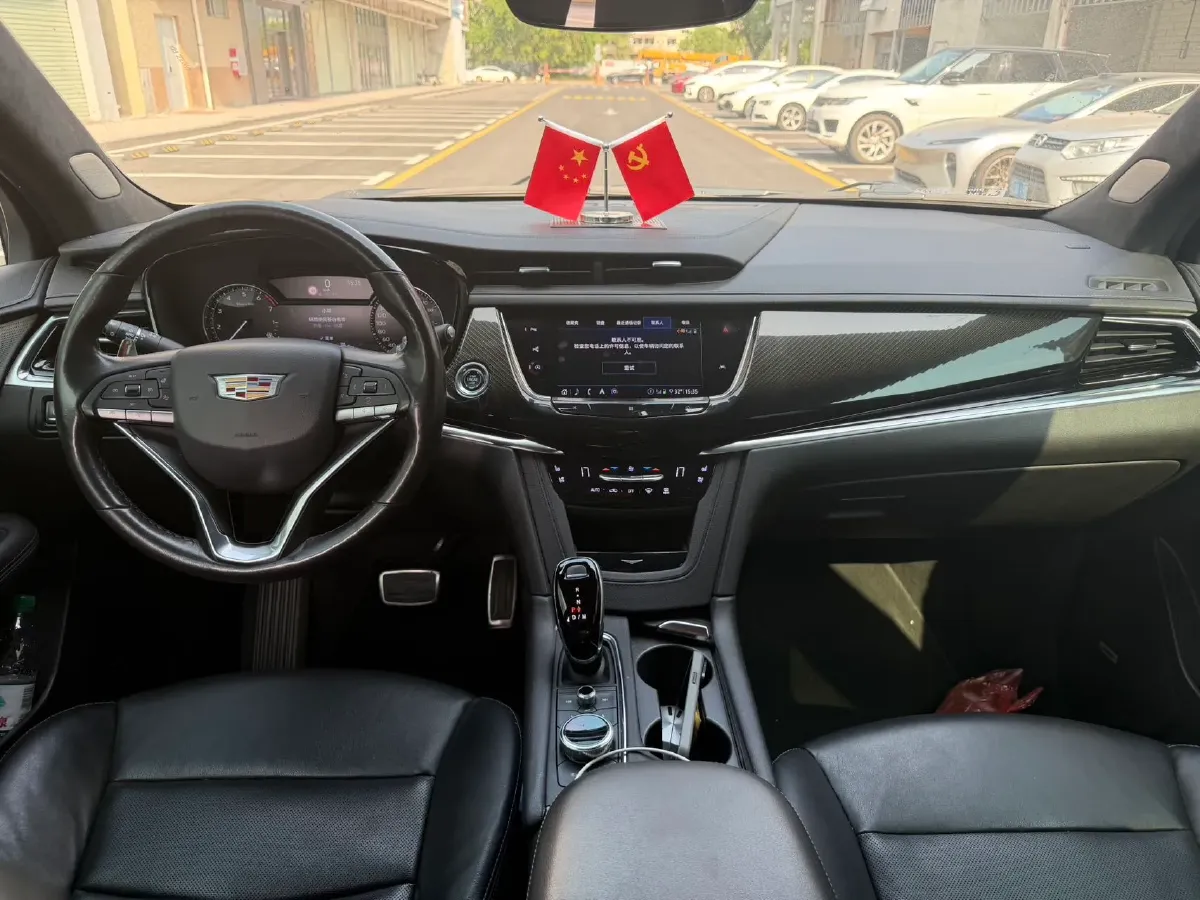 2020 Cadillac XT6 2.0T 241HP L4 9AT,autocango,china used car exporter,china ev exporter,chinese used car exporter,chinese used ev exporter