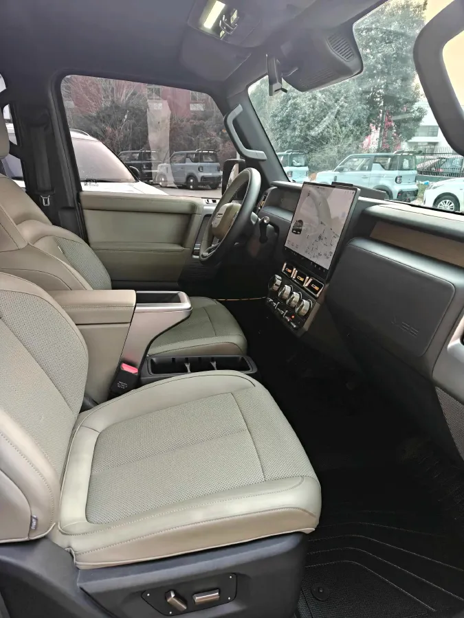 2025 Yufeng Auto Golden Warehouse BEV,autocango,china used car exporter,china ev exporter,chinese used car exporter,chinese used ev exporter