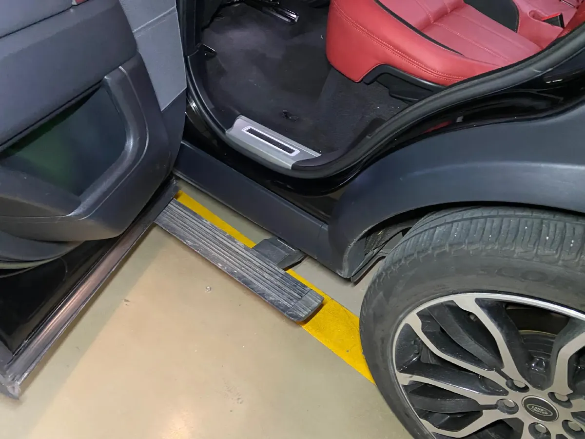 2022 Land Rover Range Rover Sport 3.0T 360HP L6 8AT,autocango,china used car exporter,china ev exporter,chinese used car exporter,chinese used ev exporter