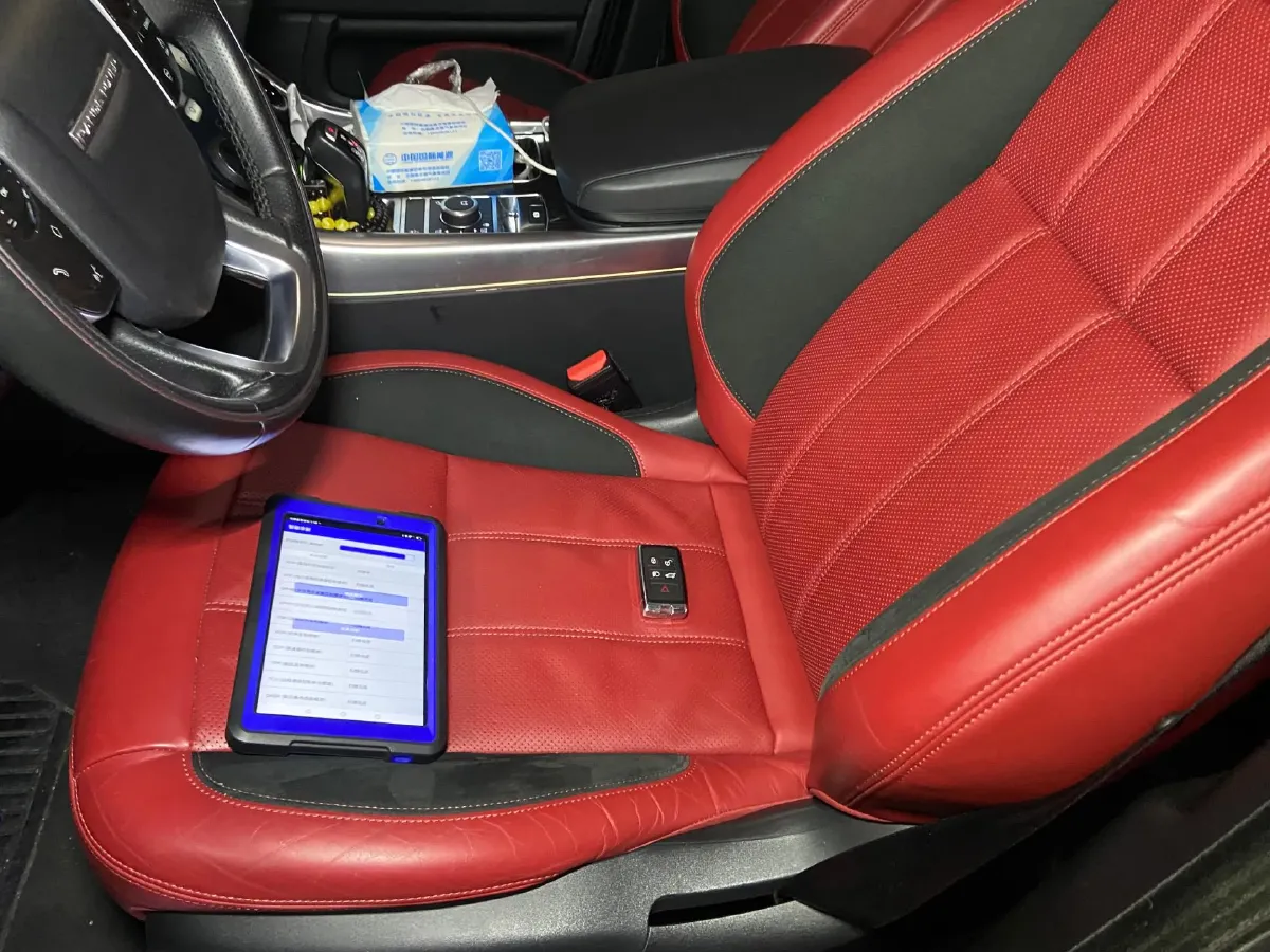 2022 Land Rover Range Rover Sport 3.0T 360HP L6 8AT,autocango,china used car exporter,china ev exporter,chinese used car exporter,chinese used ev exporter