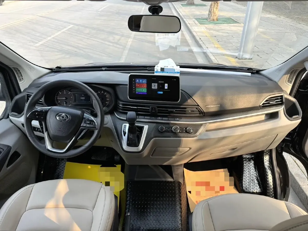 2022 MAXUS XinTu V90 2.0T 150HP L4 6AT,autocango,china used car exporter,china ev exporter,chinese used car exporter,chinese used ev exporter