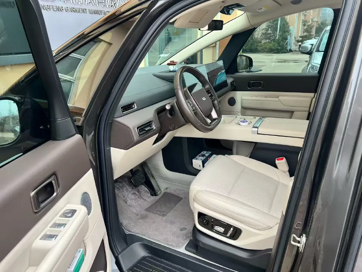 2024 Li MEGA BEV 102.7KWH,autocango,china used car exporter,china ev exporter,chinese used car exporter,chinese used ev exporter