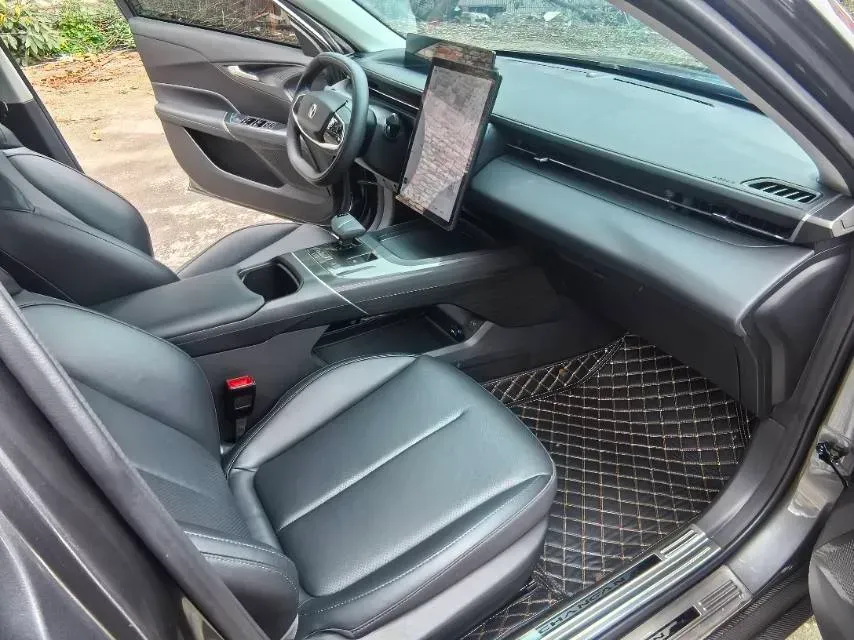 2023 ChangAn Lamore 1.5T 170HP L4 7DCT,autocango,china used car exporter,china ev exporter,chinese used car exporter,chinese used ev exporter