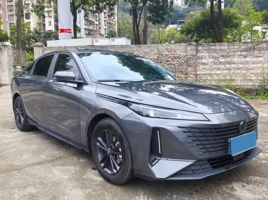 2023 ChangAn Lamore 1.5T 170HP L4 7DCT,autocango,china used car exporter,china ev exporter,chinese used car exporter,chinese used ev exporter