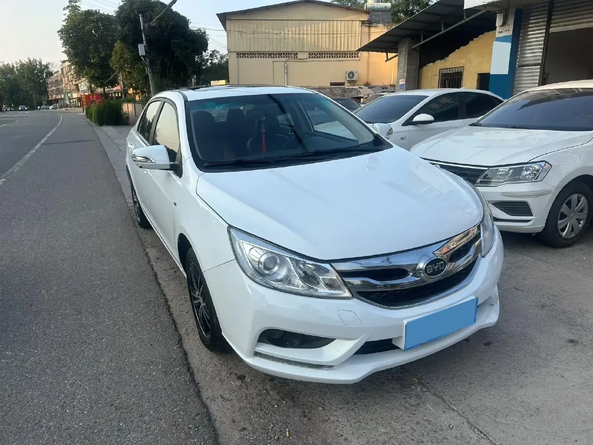 2018 BYD SuRui 1.5L 109HP L4 5MT,autocango,china used car exporter,china ev exporter,chinese used car exporter,chinese used ev exporter
